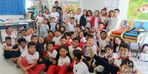 Mesa #21: Niños de la escuela rural Chinauta- 11 de agosto /25- Escuela Chinauta.  Fuente propia.